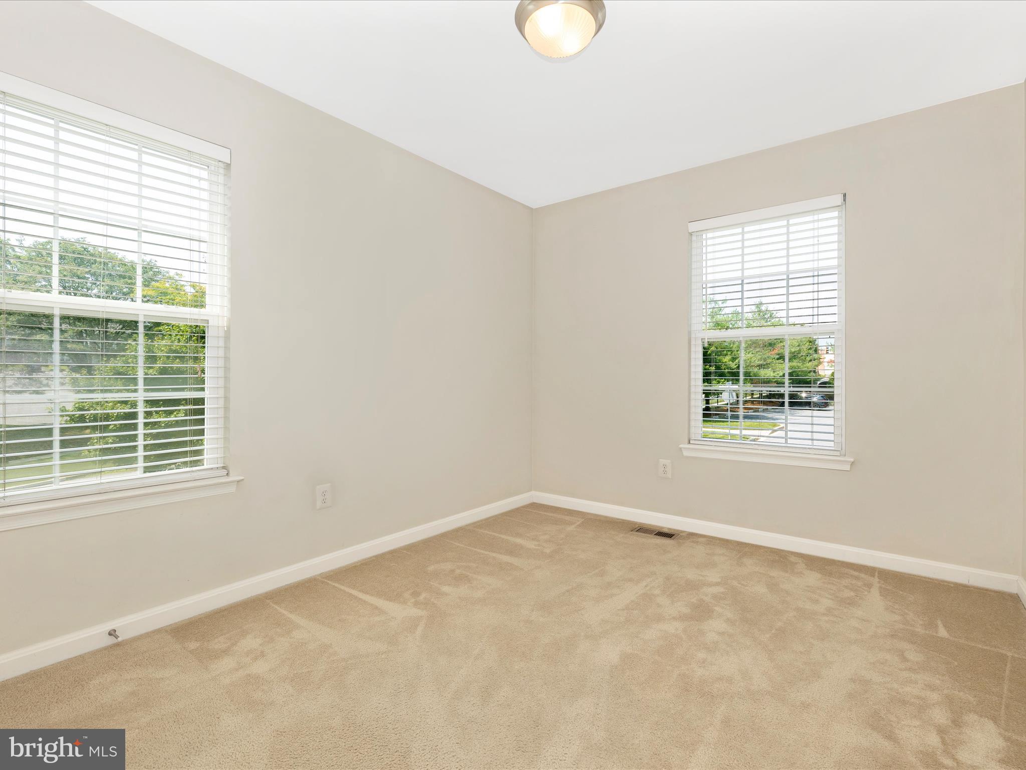 RESERVOIR RIDGE - Residential