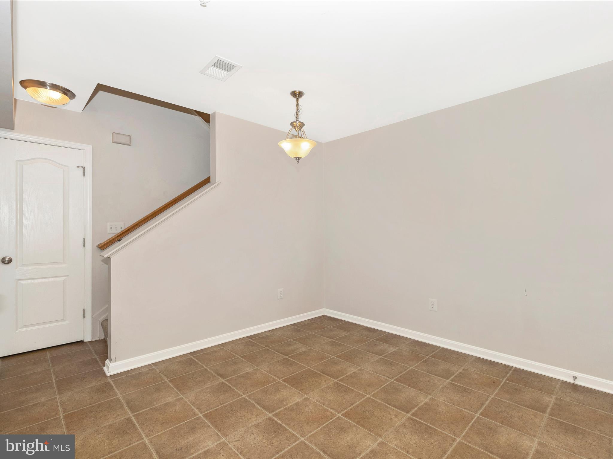 RESERVOIR RIDGE - Residential