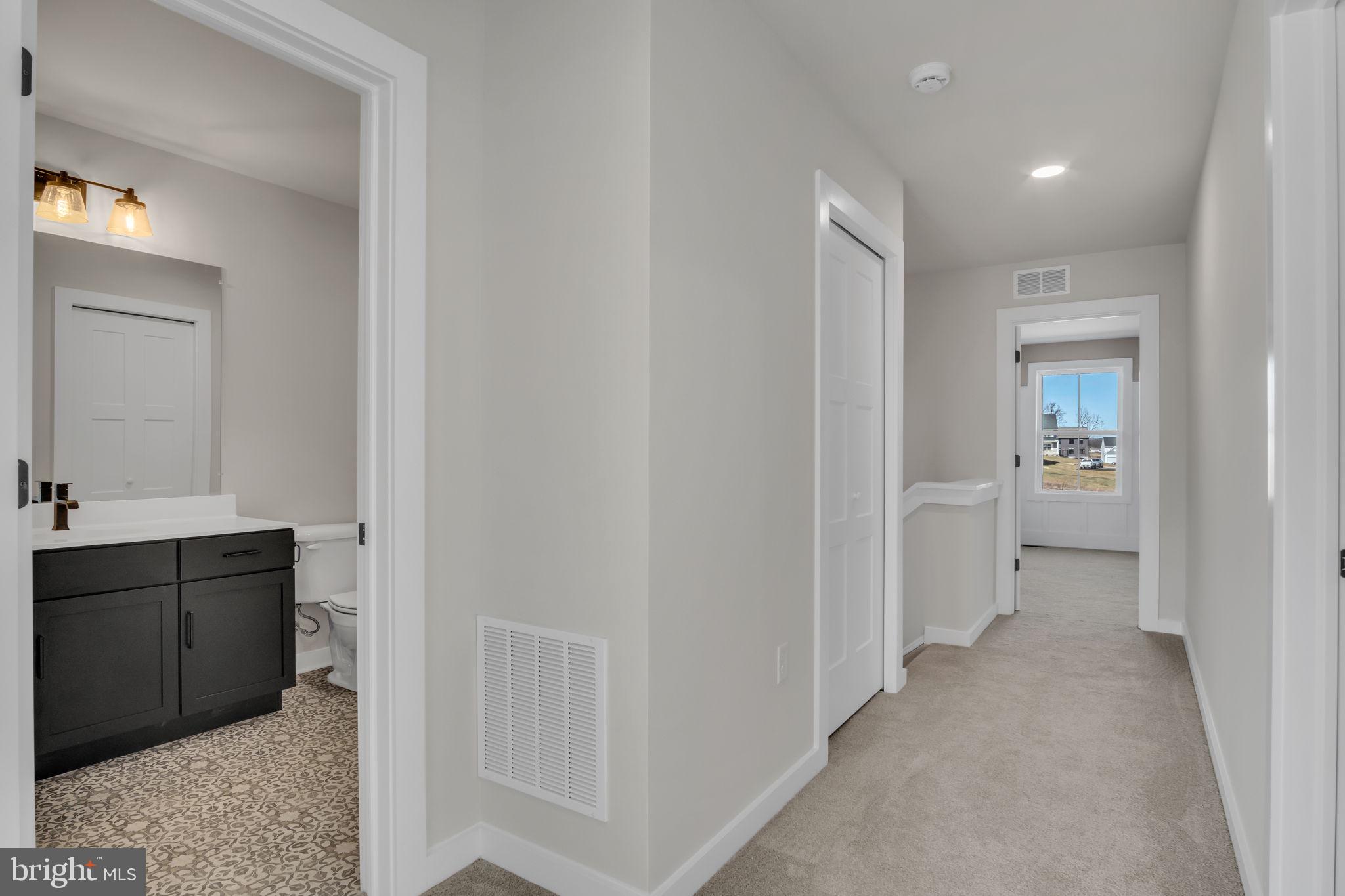 AUTUMN CHASE - Residential