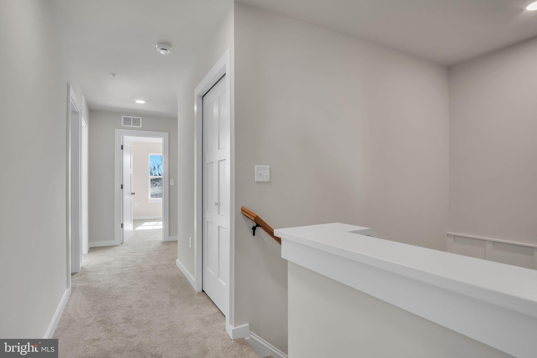 AUTUMN CHASE - Residential