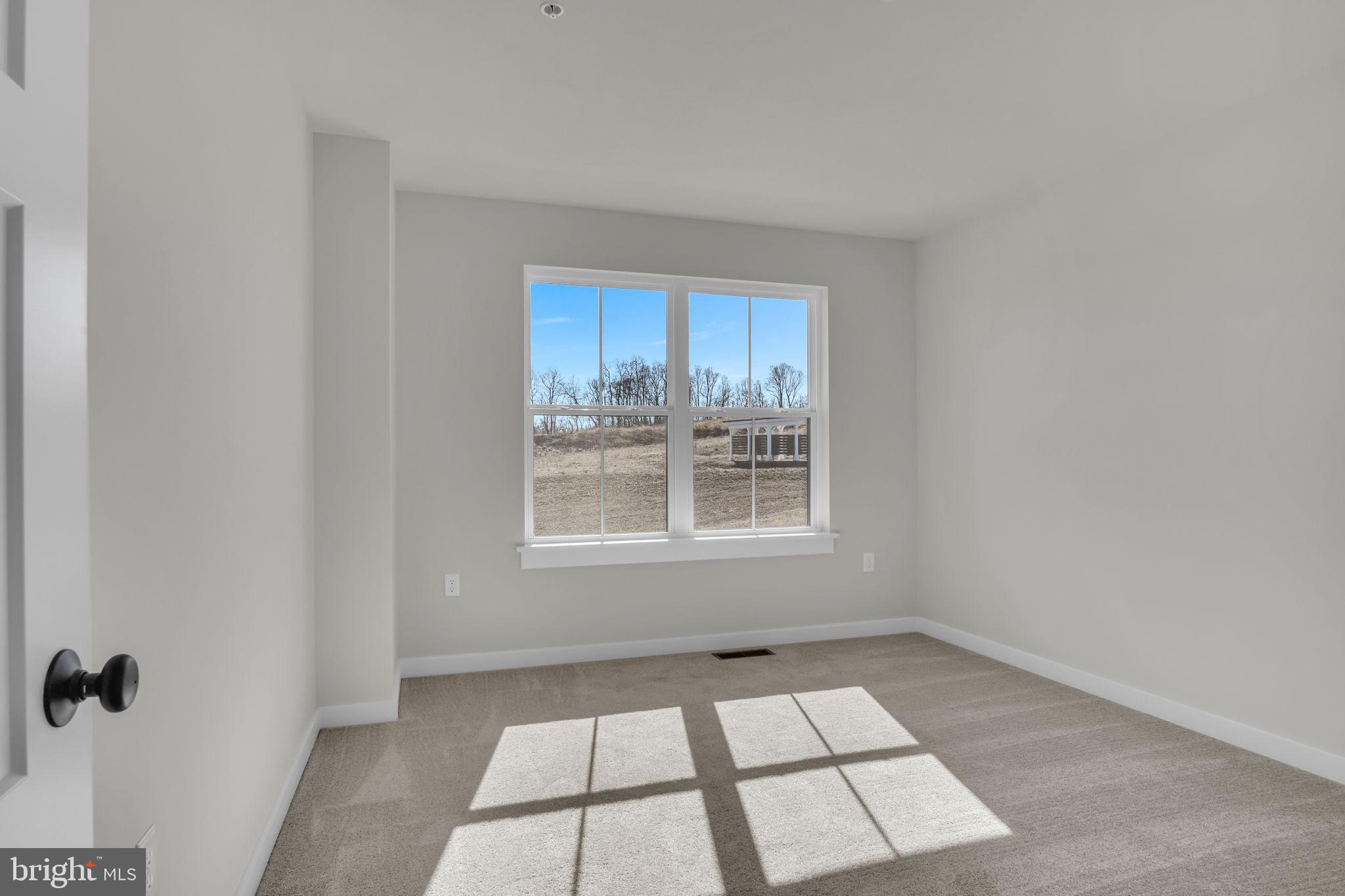 AUTUMN CHASE - Residential