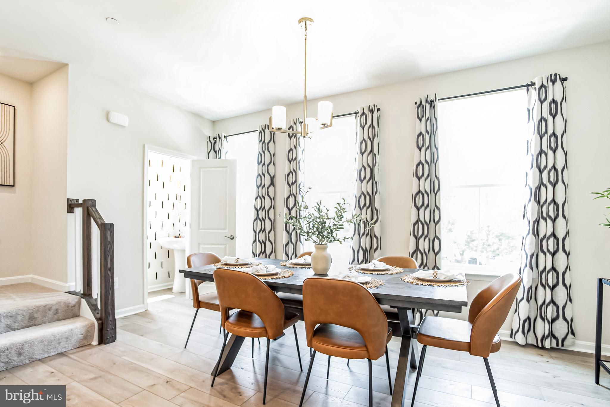 CEDAR POINTE - Residential