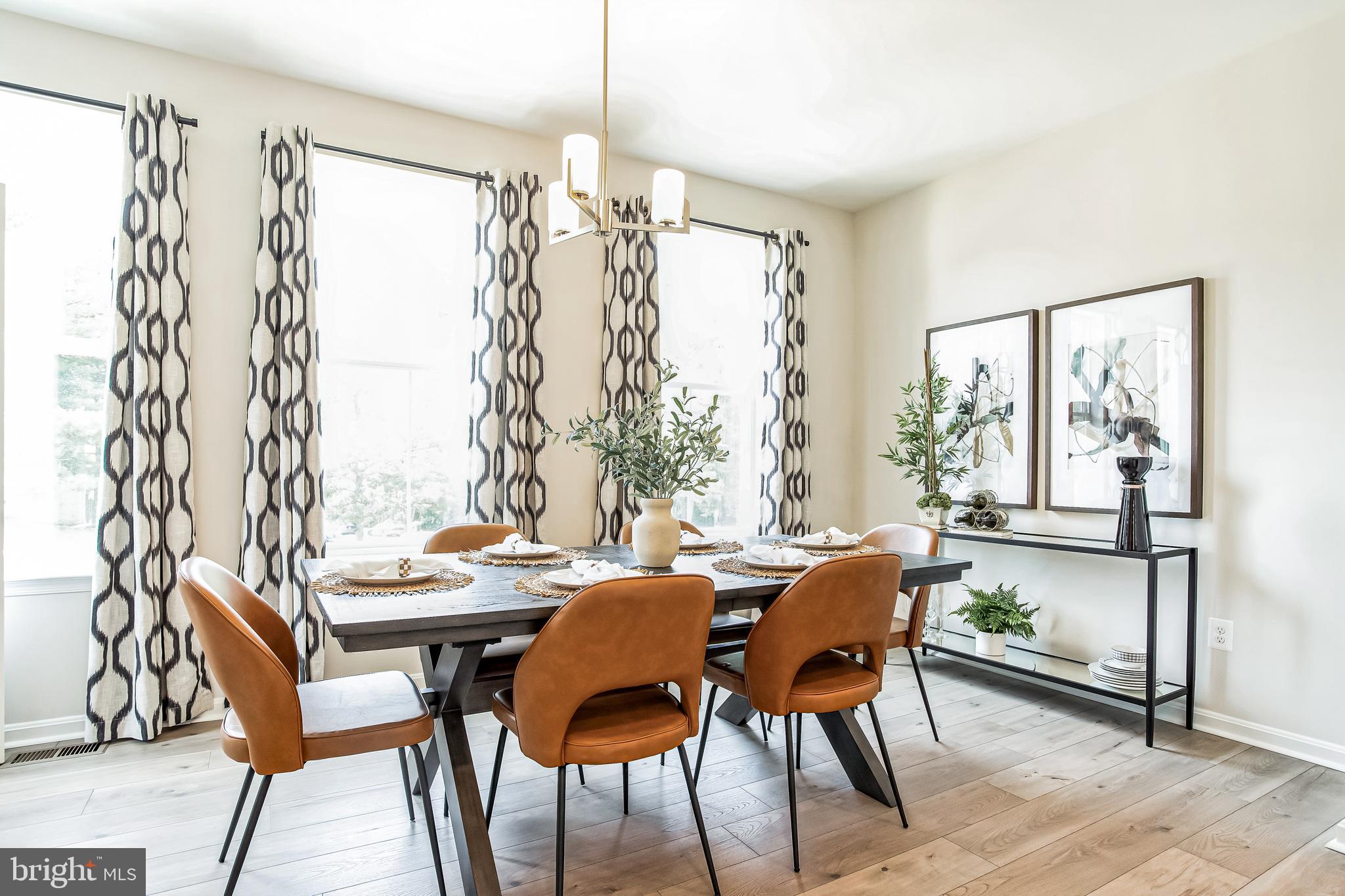 CEDAR POINTE - Residential