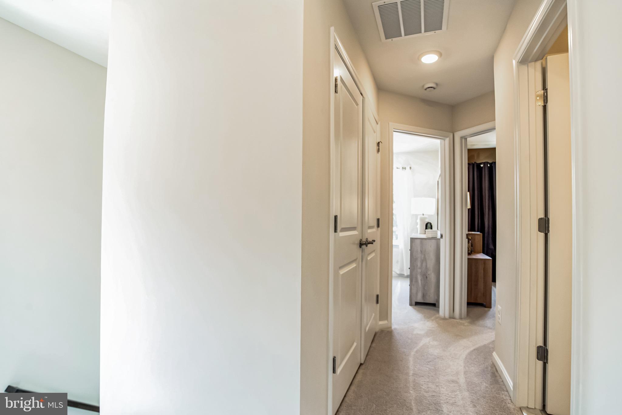 CEDAR POINTE - Residential