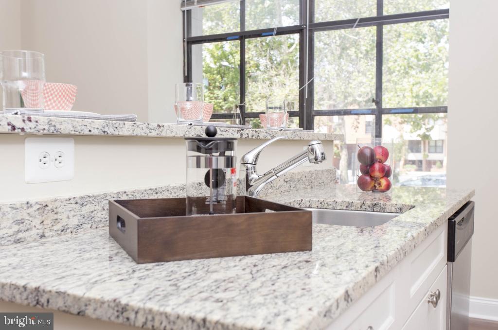 230 N 21ST STREET 38 104