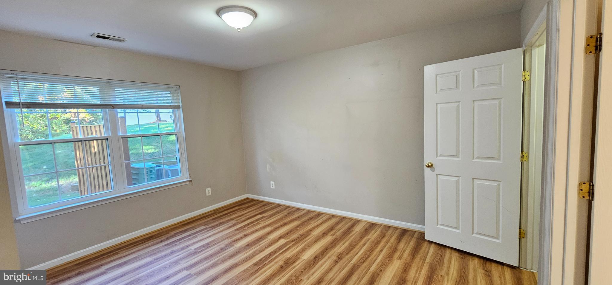 CEDAR LAKES - Residential Lease