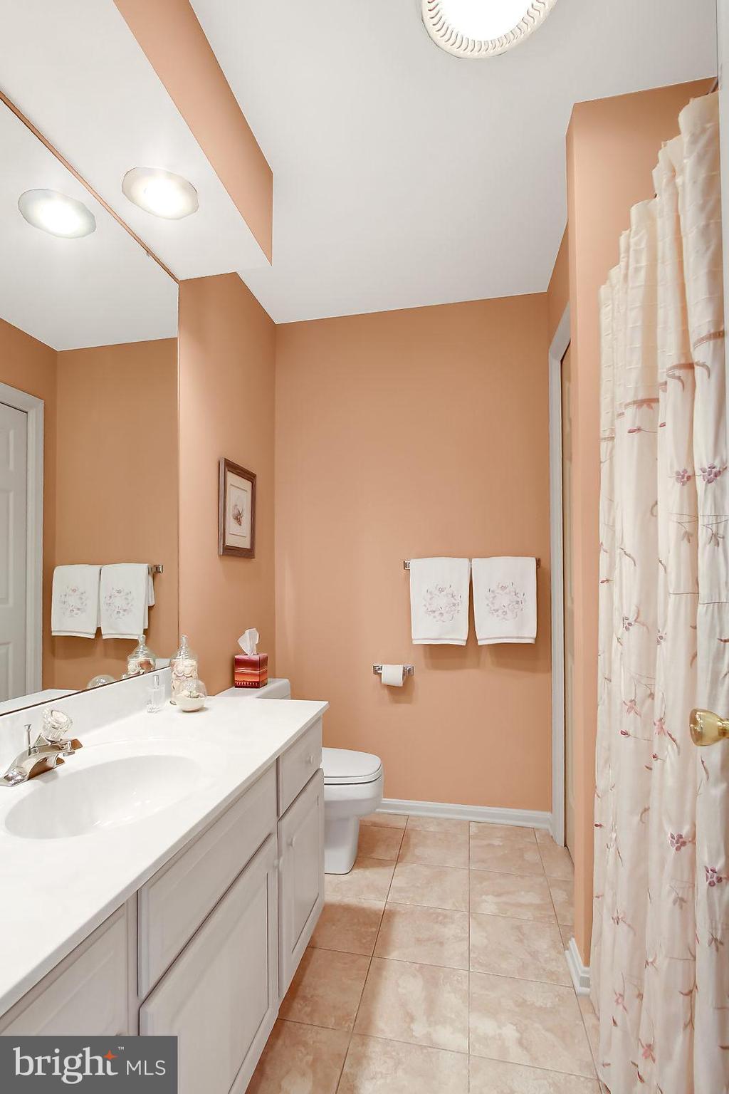 CHESTNUT RUN - Residential