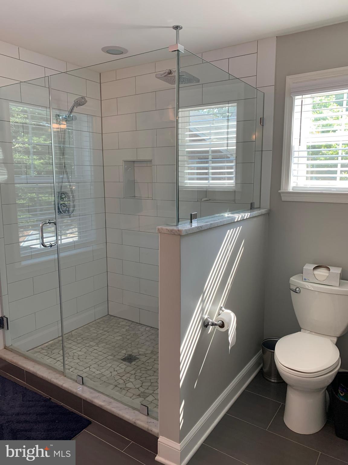 ARLINGTON FOREST - Residential Lease