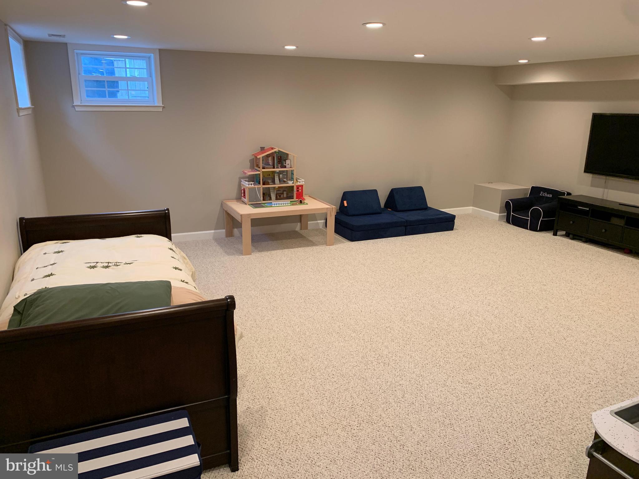 ARLINGTON FOREST - Residential Lease