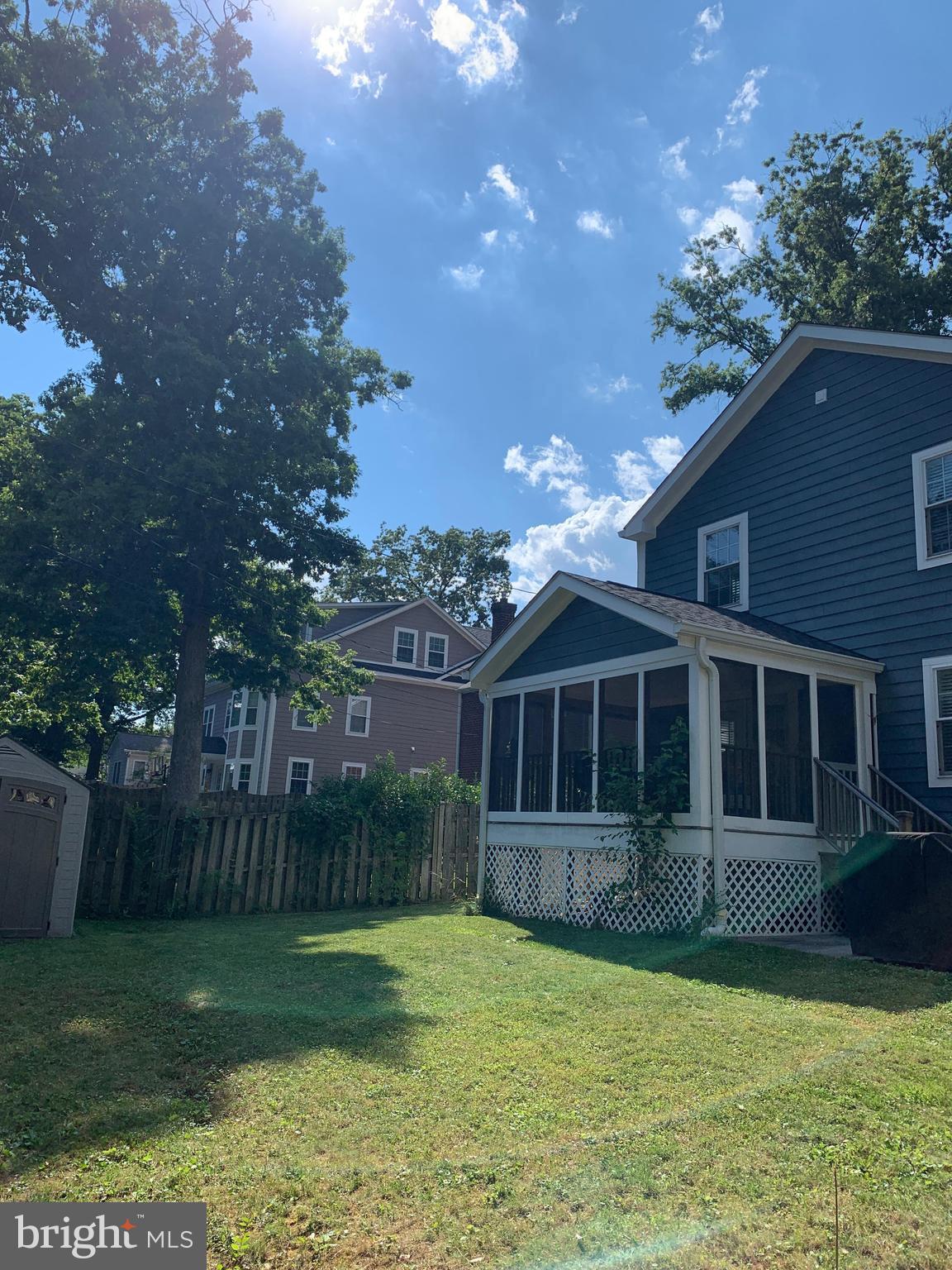 ARLINGTON FOREST - Residential Lease