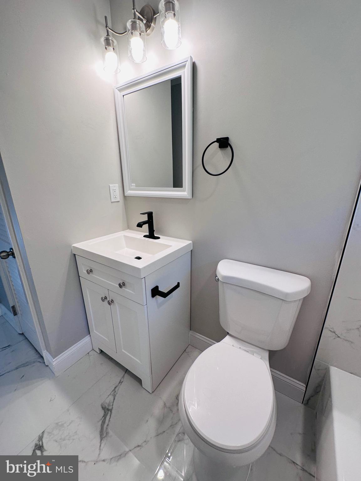 GLENARDEN WOODS - Residential