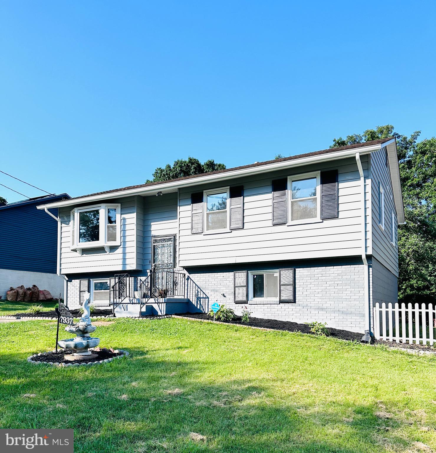 GLENARDEN WOODS - Residential