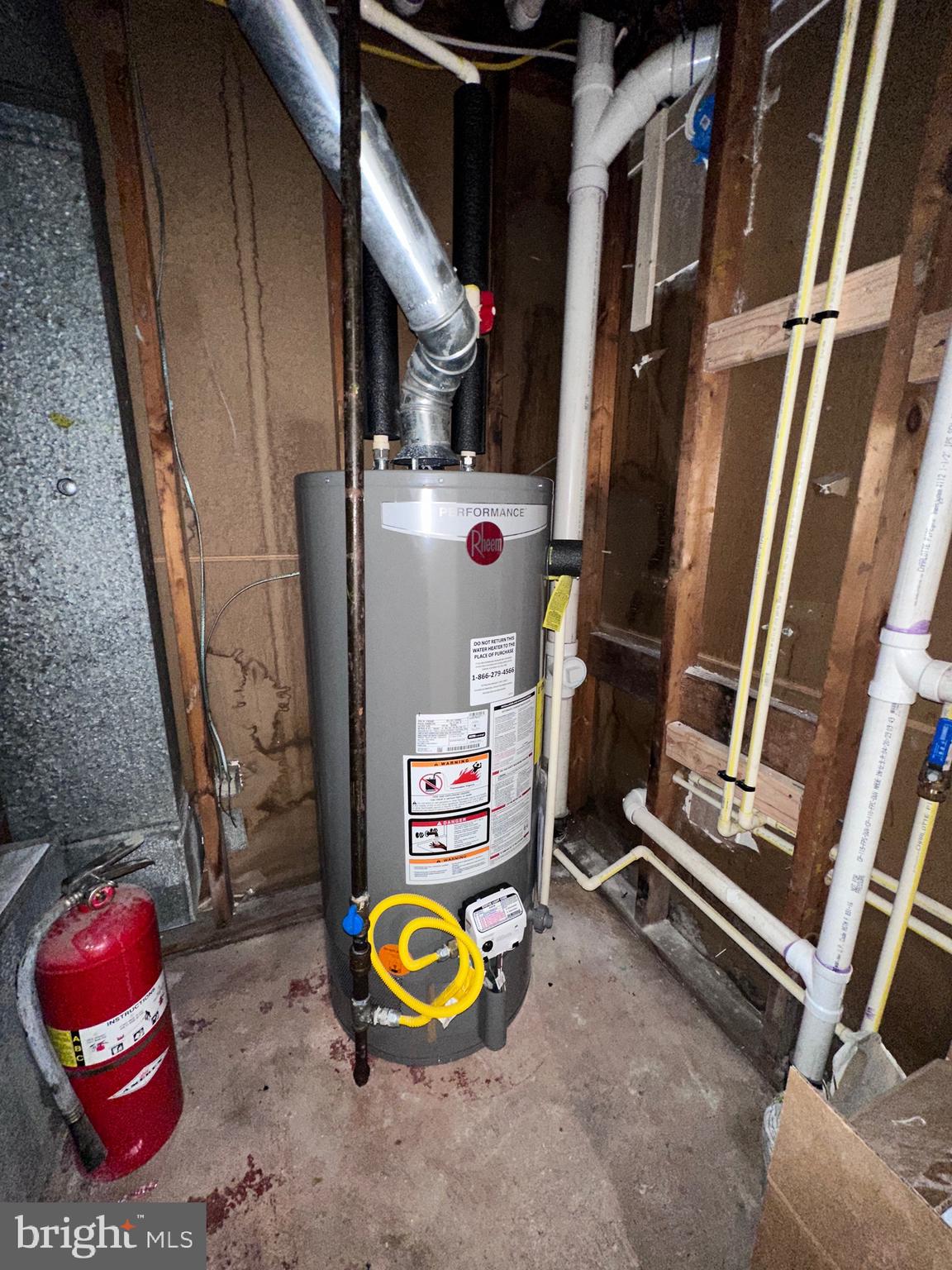 GLENARDEN WOODS - Residential