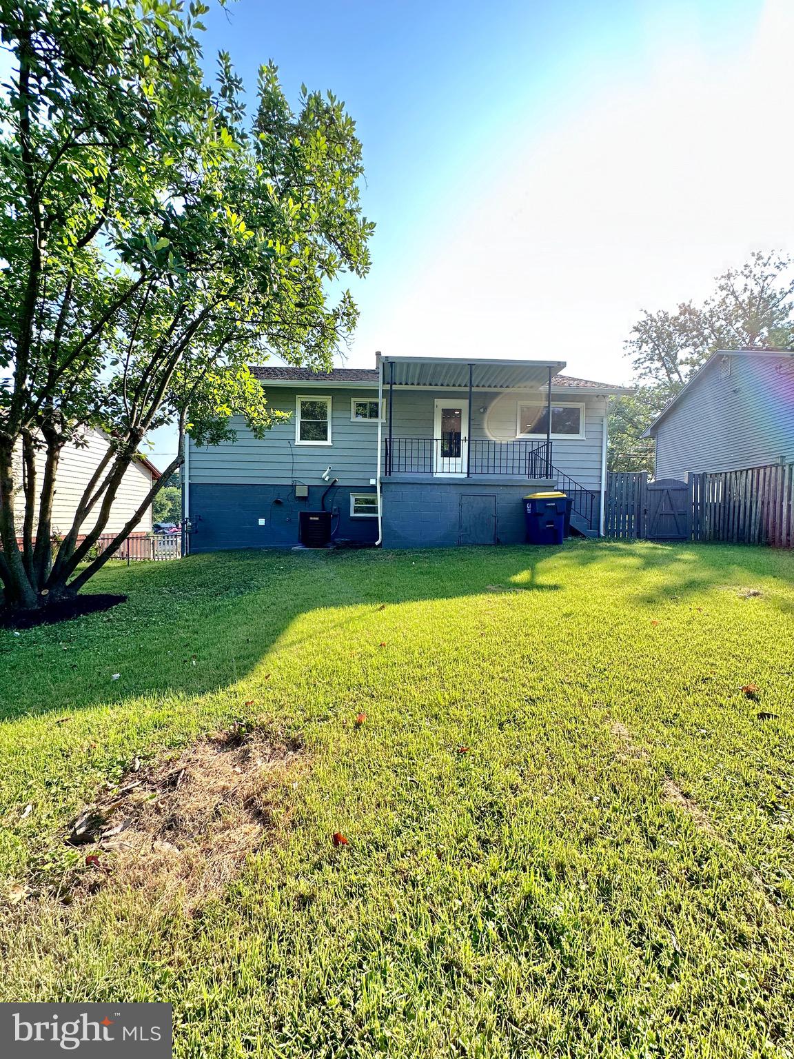 GLENARDEN WOODS - Residential