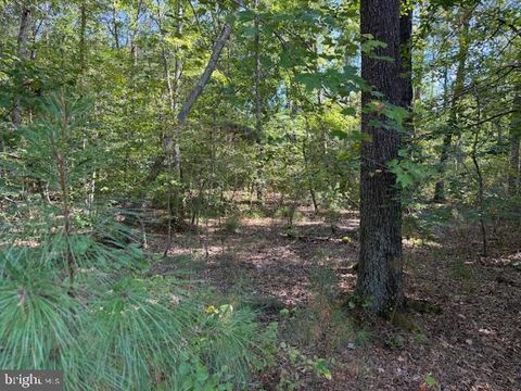 6 STAFFORD COVE RUTHER GLEN VA 22546