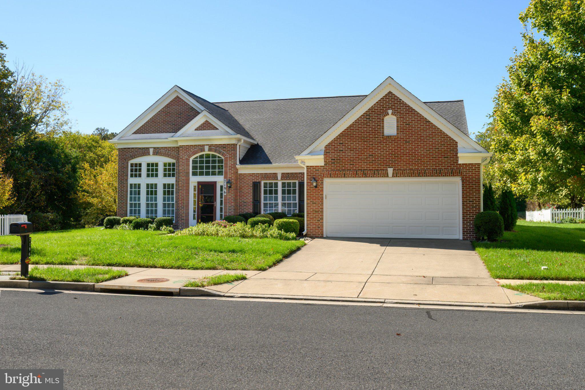 7196 BOBS WAY