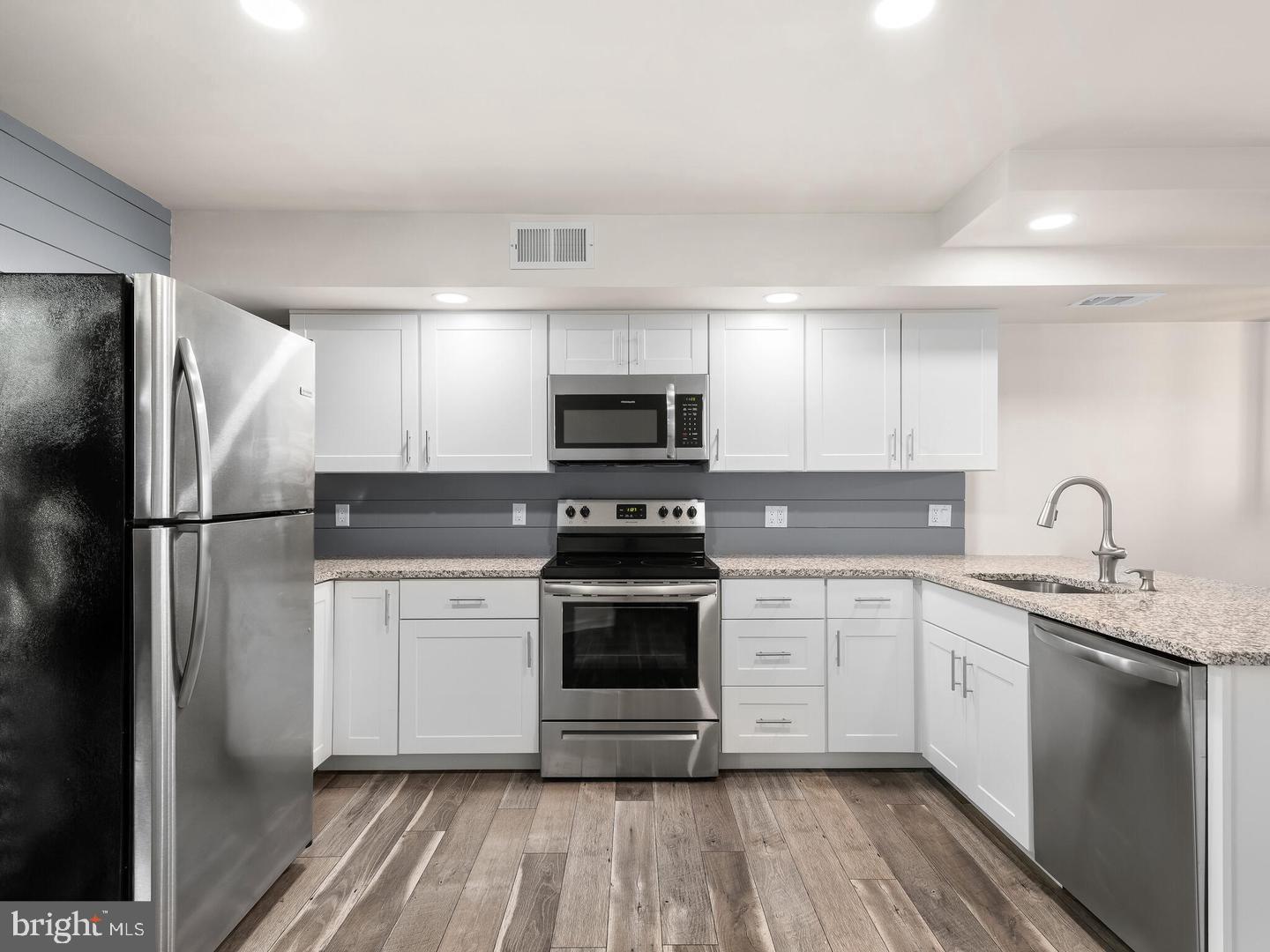 GOSHEN VALLEY - Residential Lease