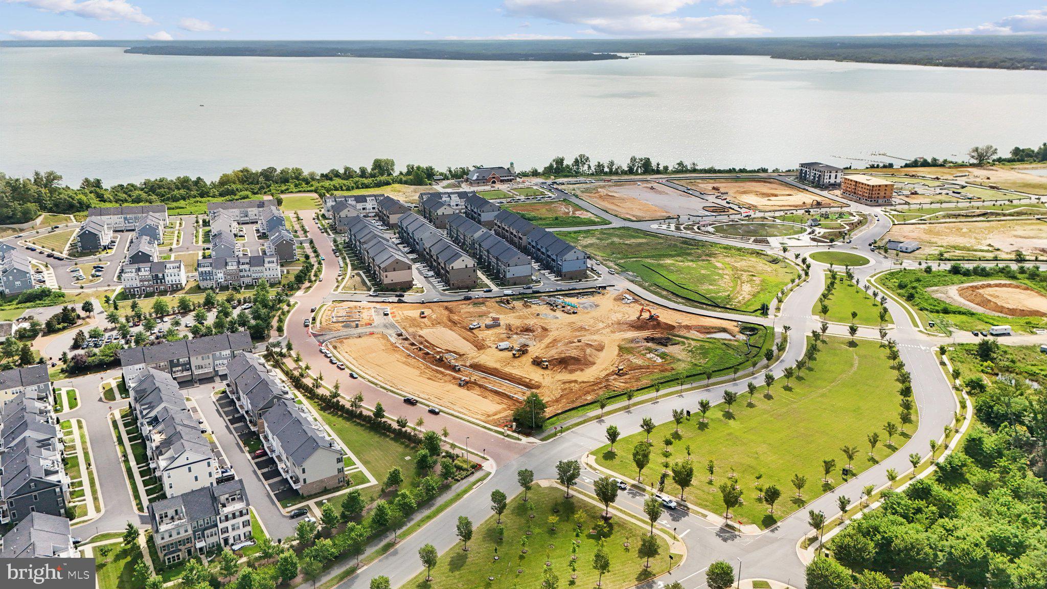 POTOMAC SHORES - Residential