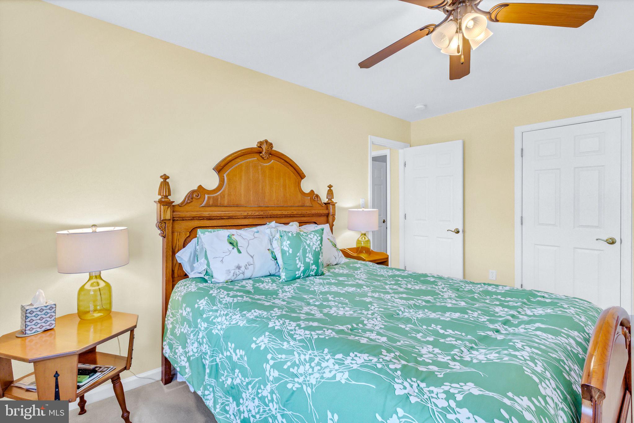 HILLS QUARTER - Residential