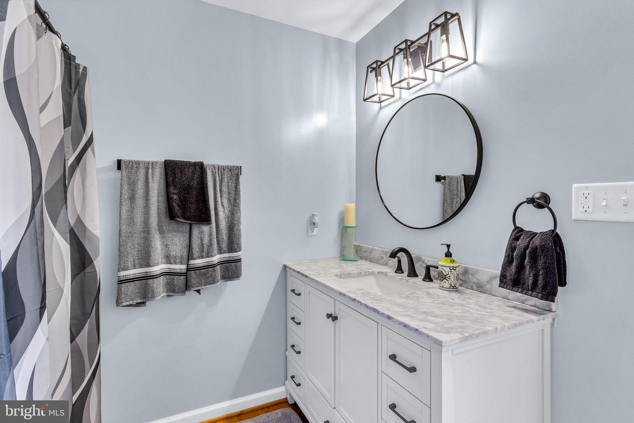 HILLS QUARTER - Residential