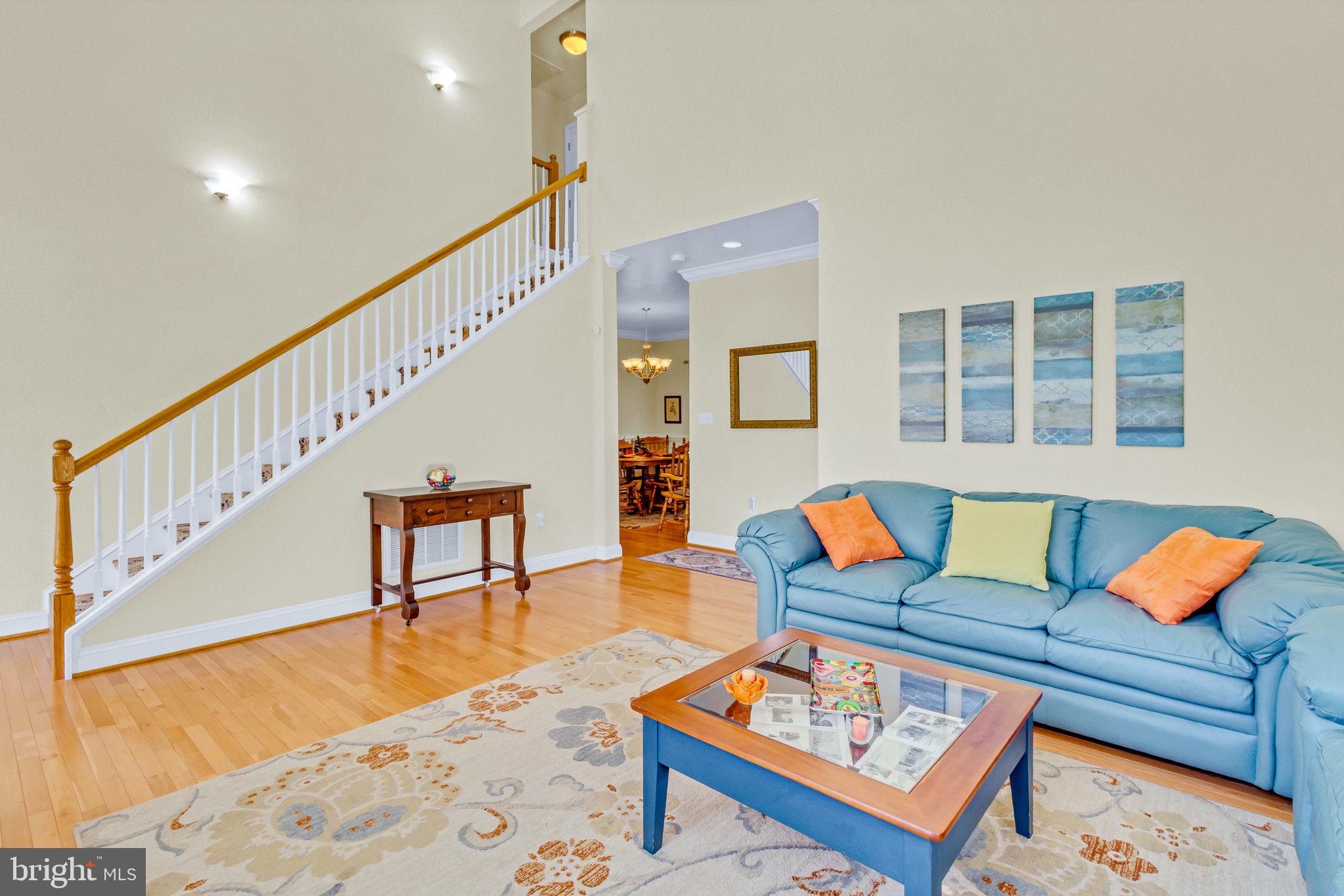 HILLS QUARTER - Residential