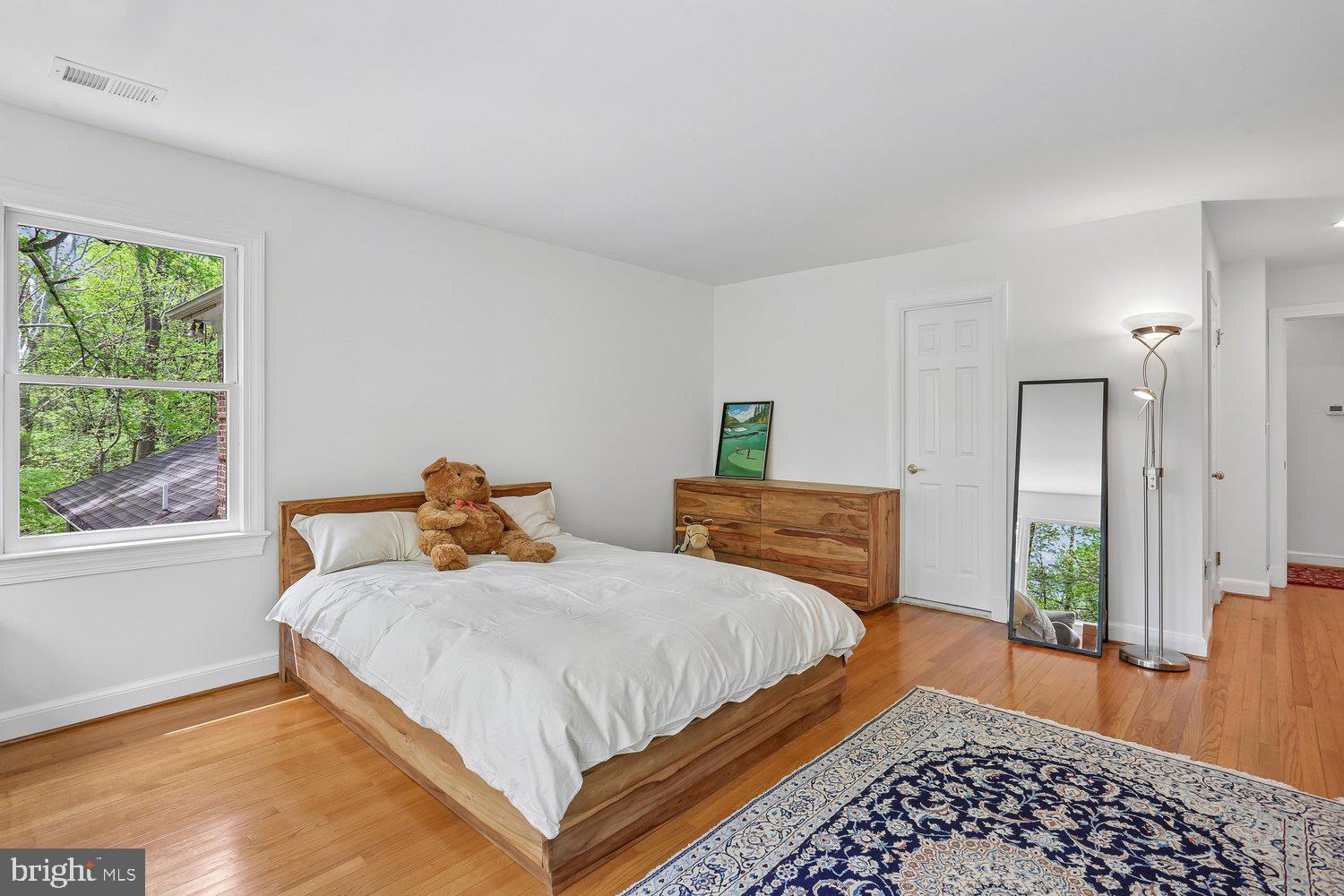 RIVERS EDGE - Residential