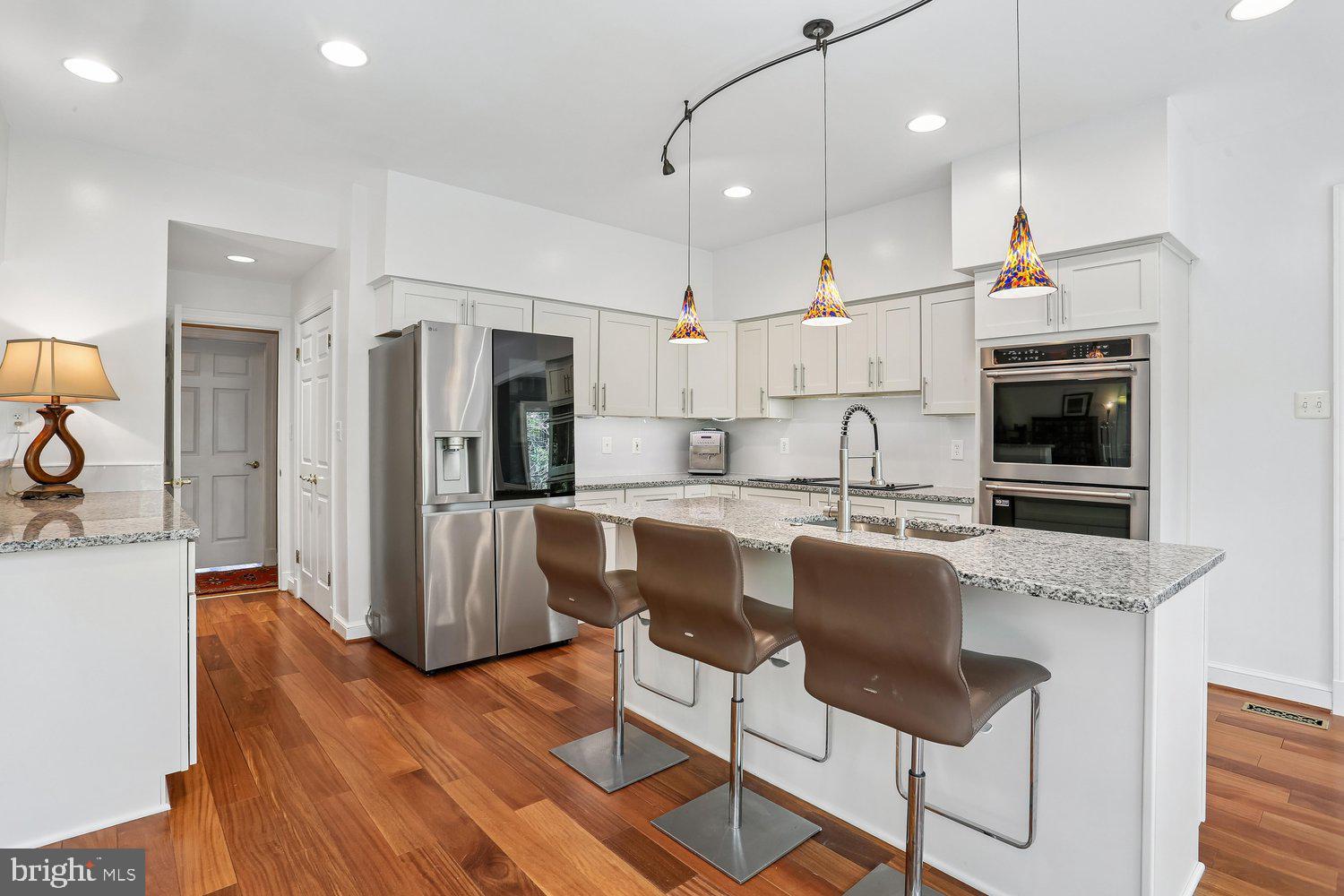 RIVERS EDGE - Residential