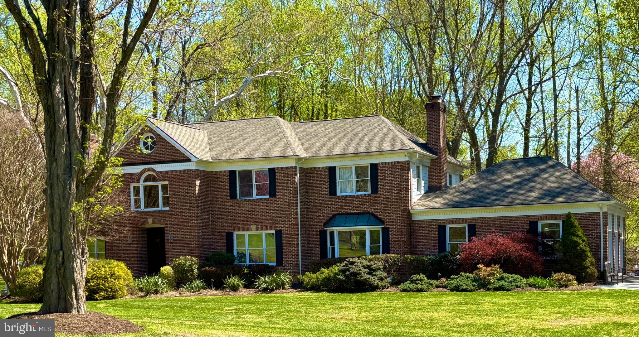 RIVERS EDGE - Residential