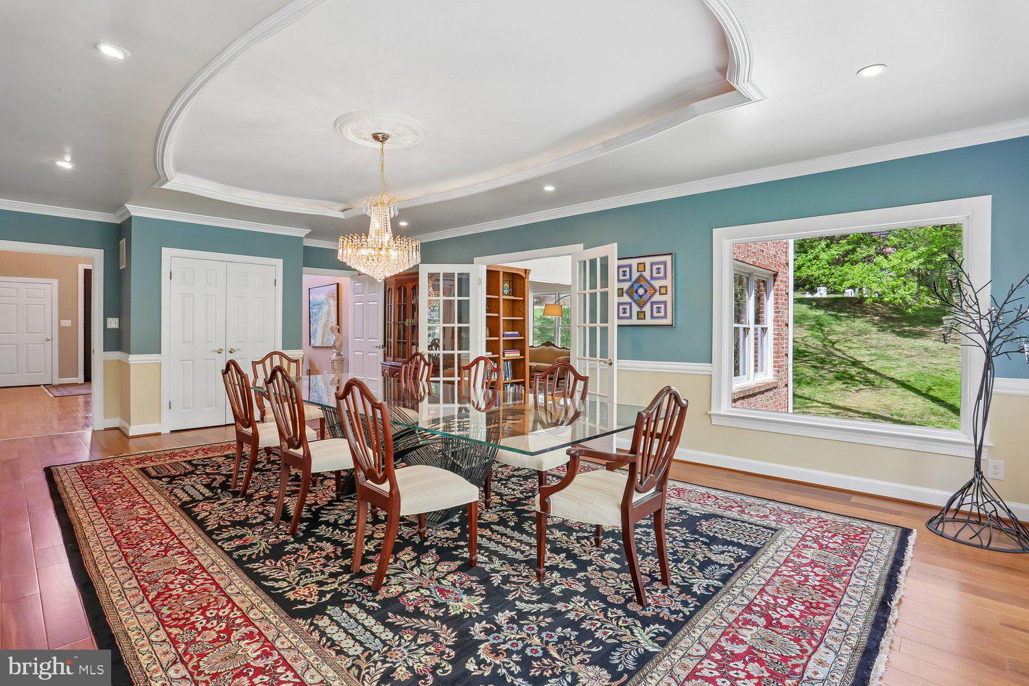 RIVERS EDGE - Residential