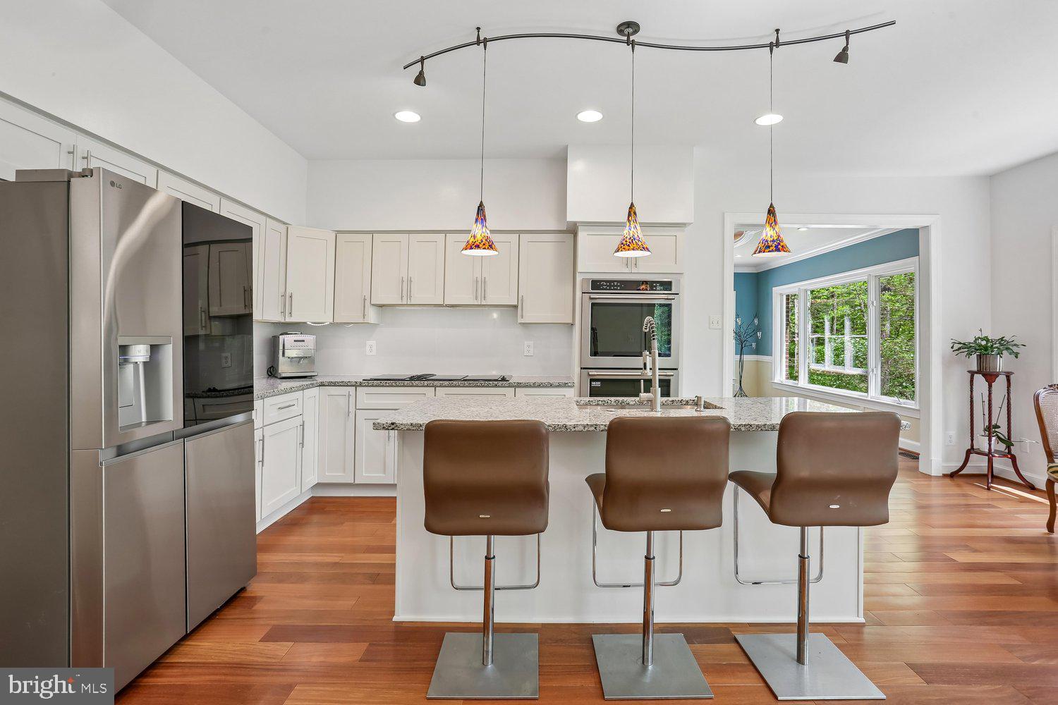 RIVERS EDGE - Residential