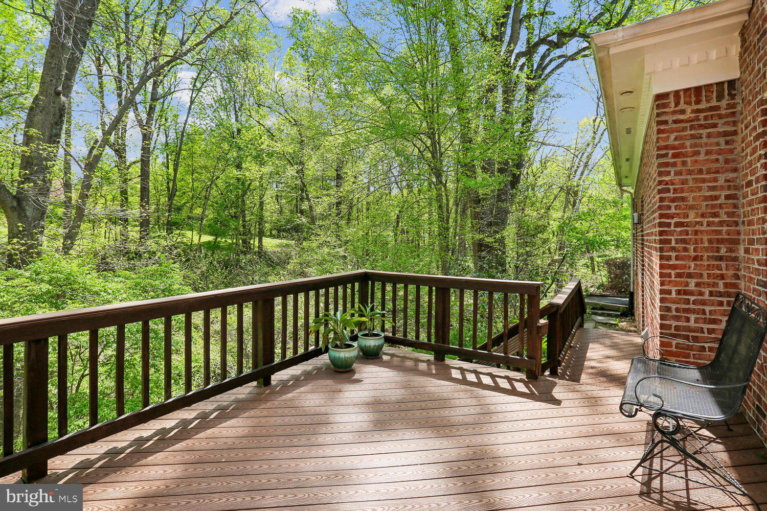 RIVERS EDGE - Residential