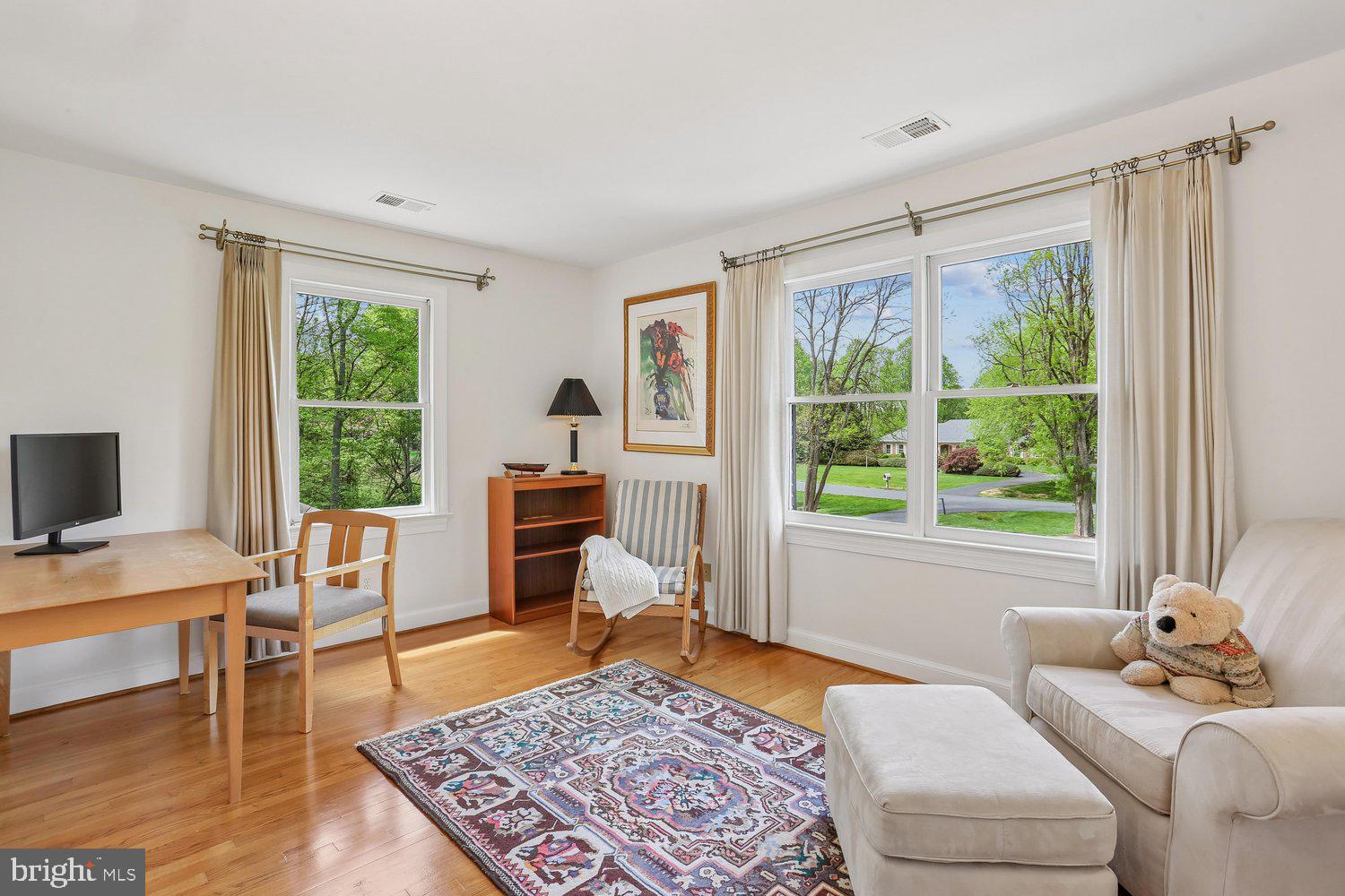 RIVERS EDGE - Residential