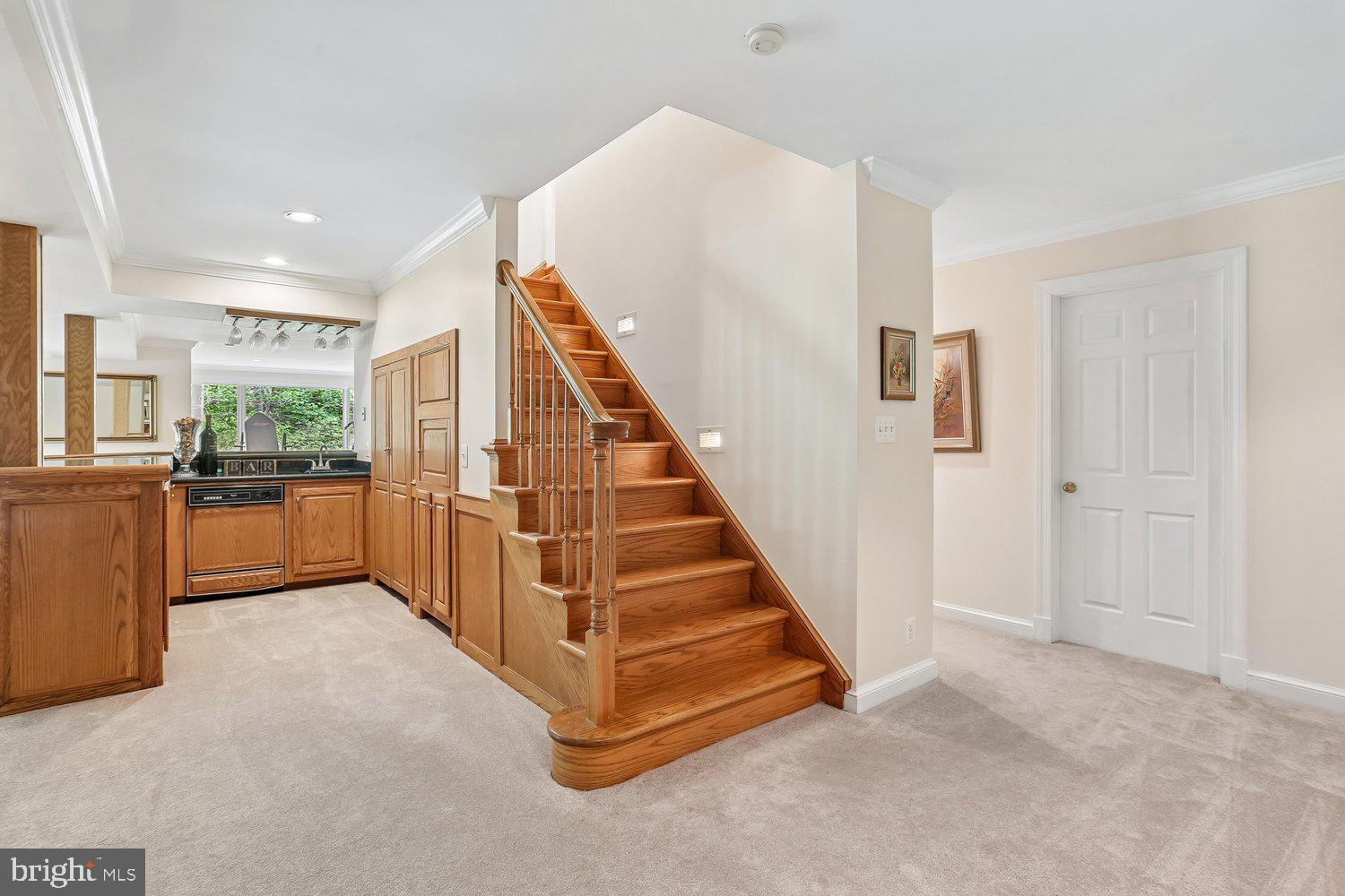 RIVERS EDGE - Residential