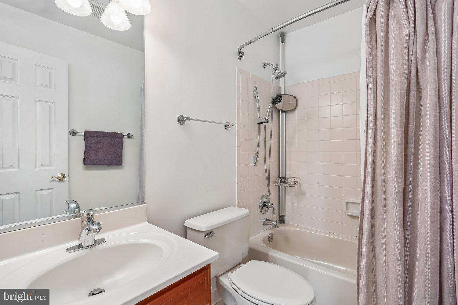 RIVERS EDGE - Residential