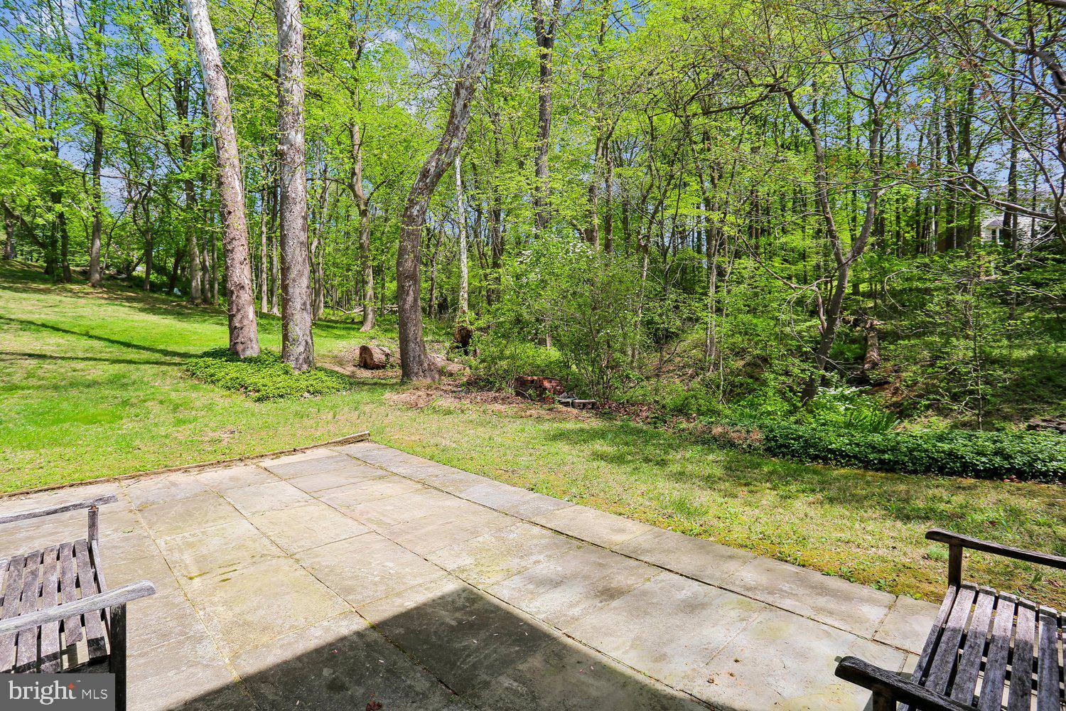 RIVERS EDGE - Residential