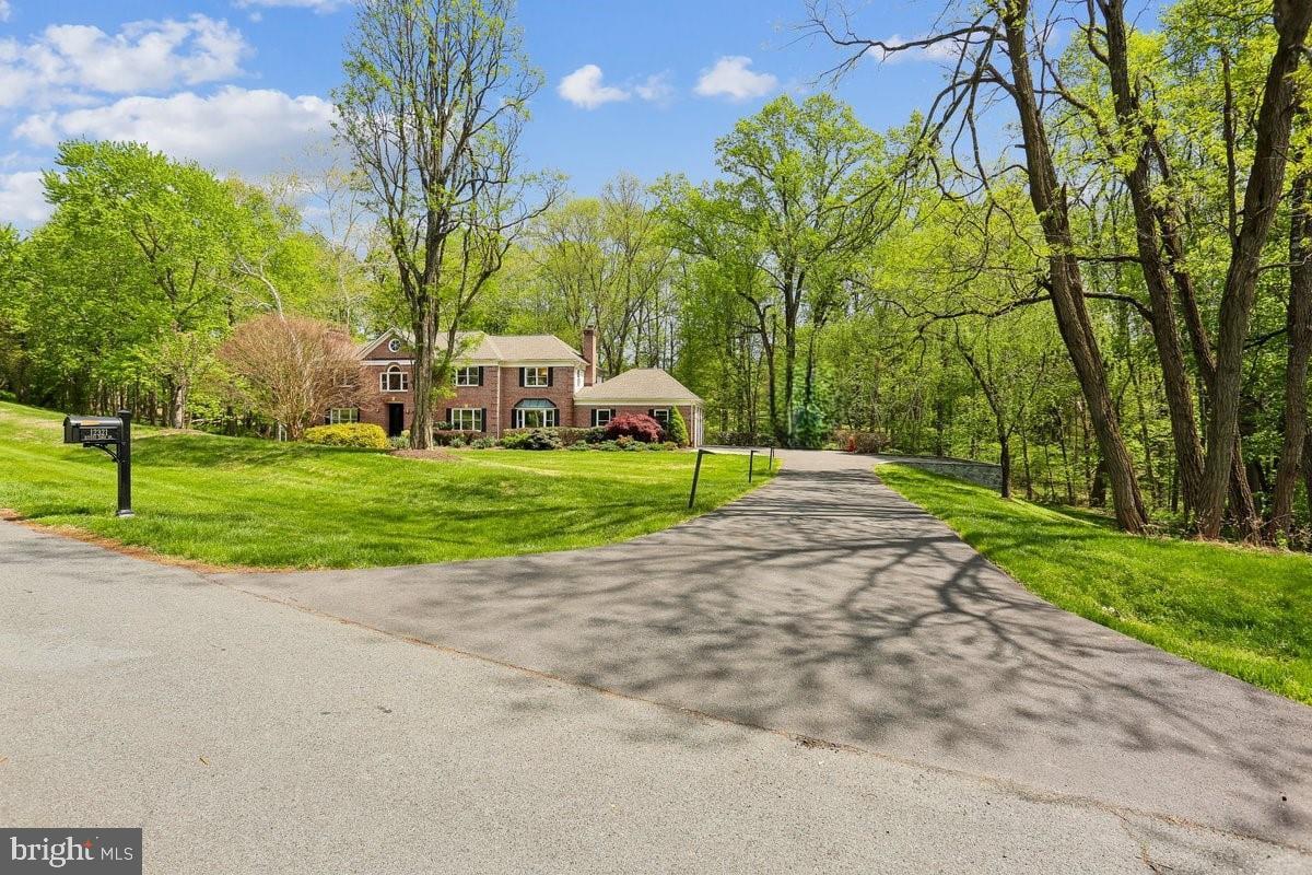 RIVERS EDGE - Residential