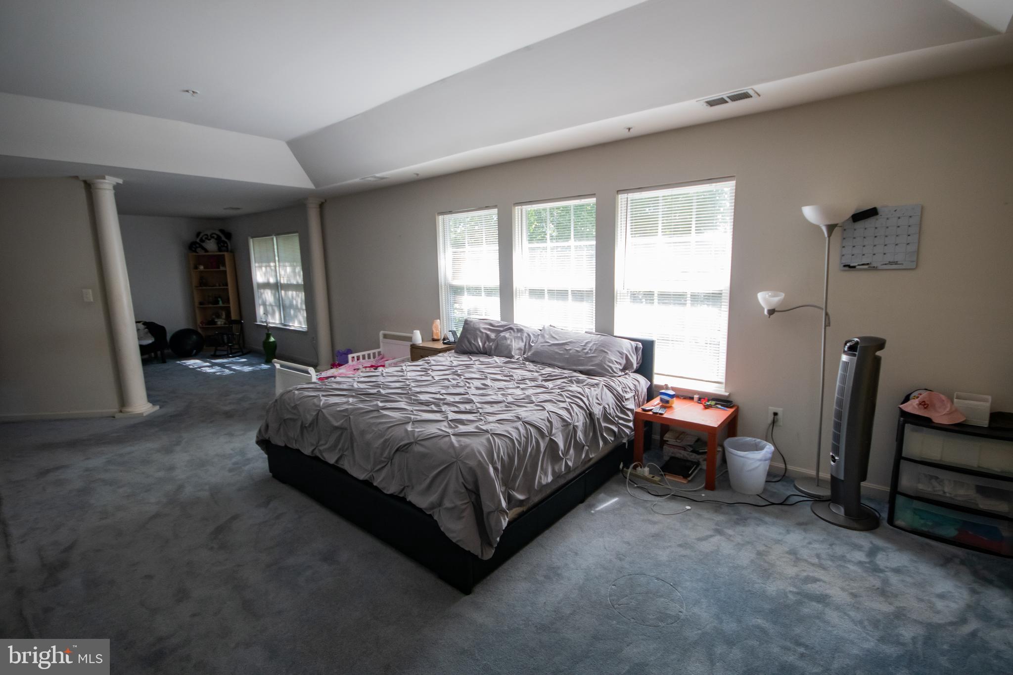 SIMMONS ACRES - Residential