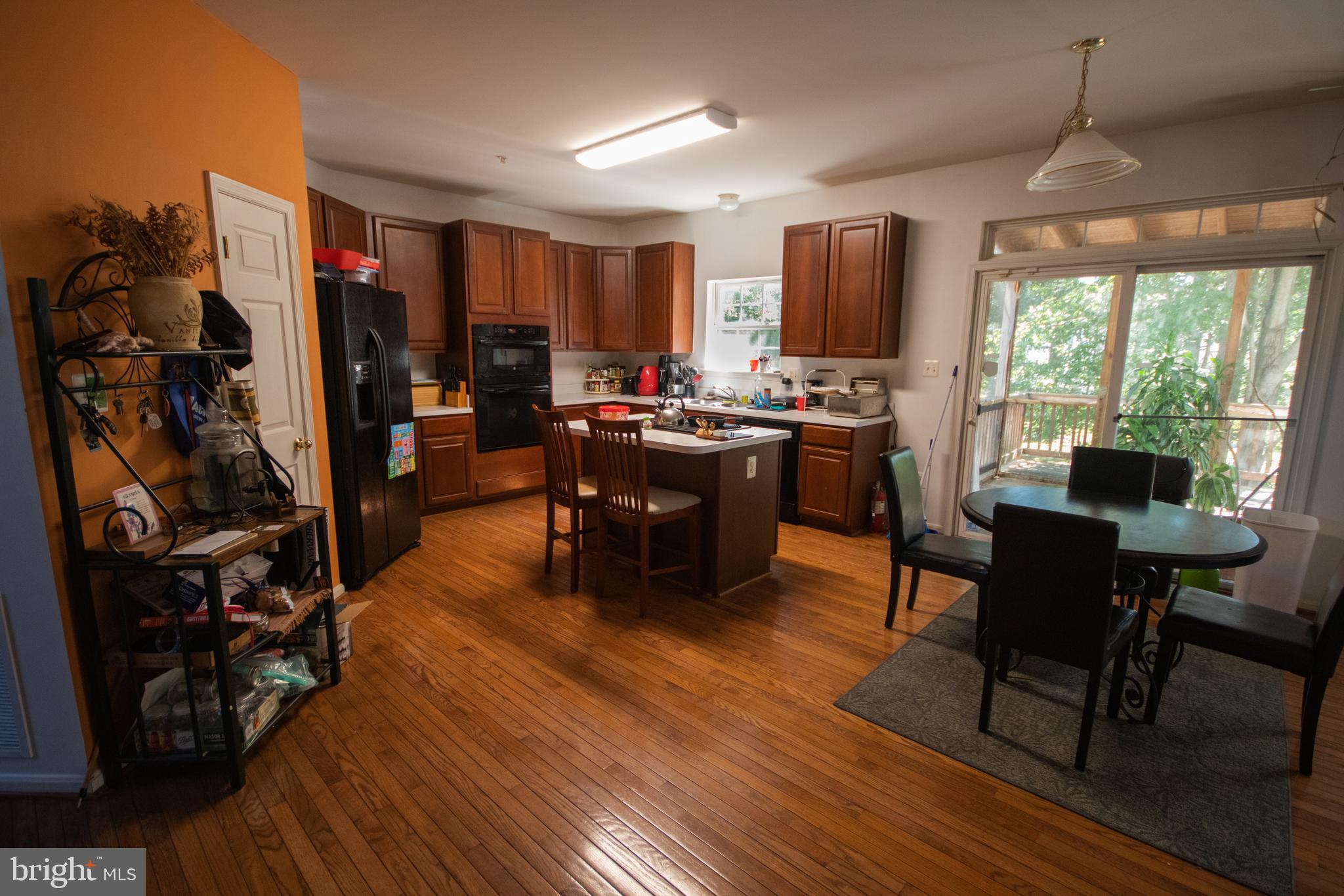 SIMMONS ACRES - Residential