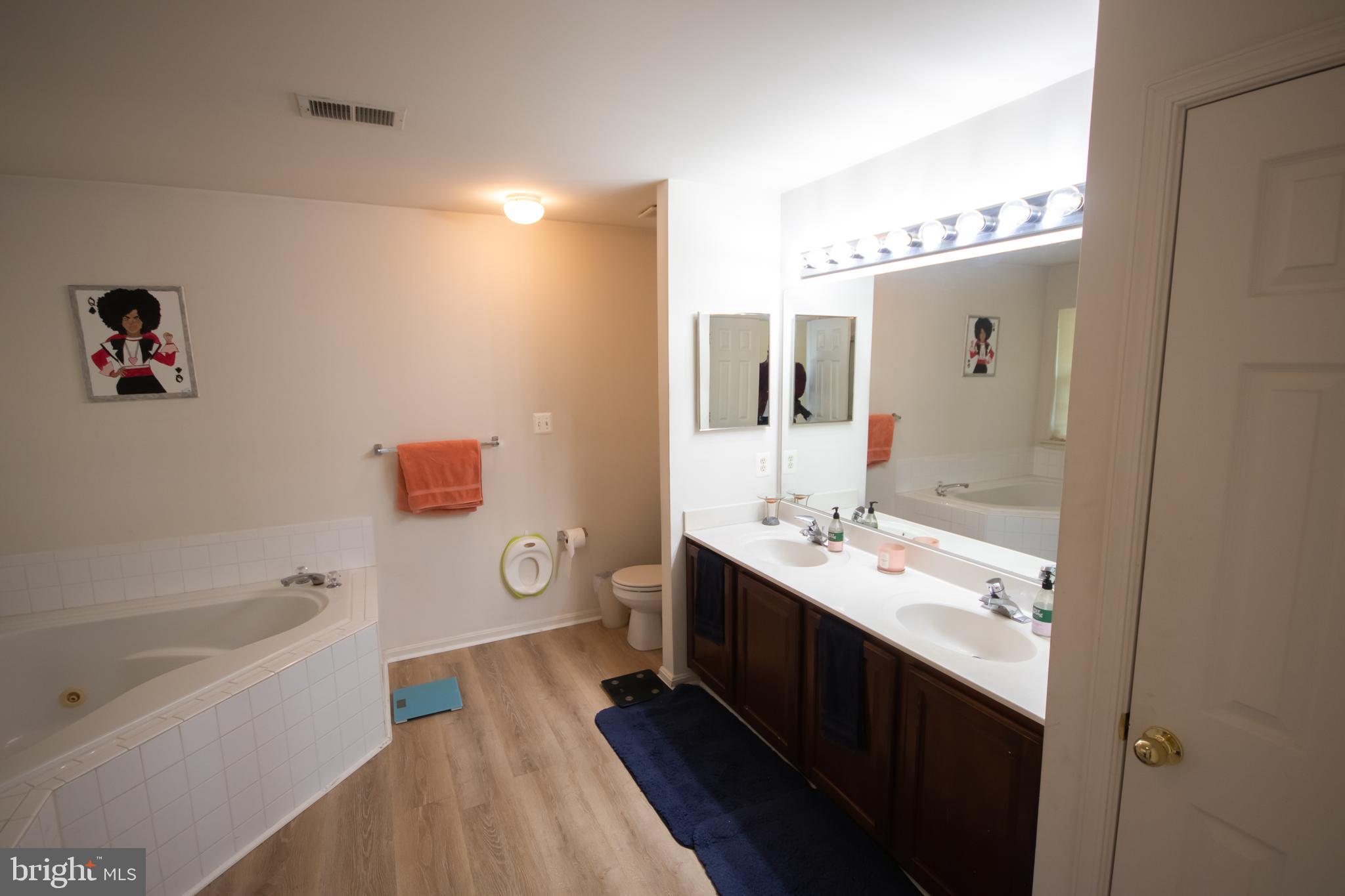 SIMMONS ACRES - Residential