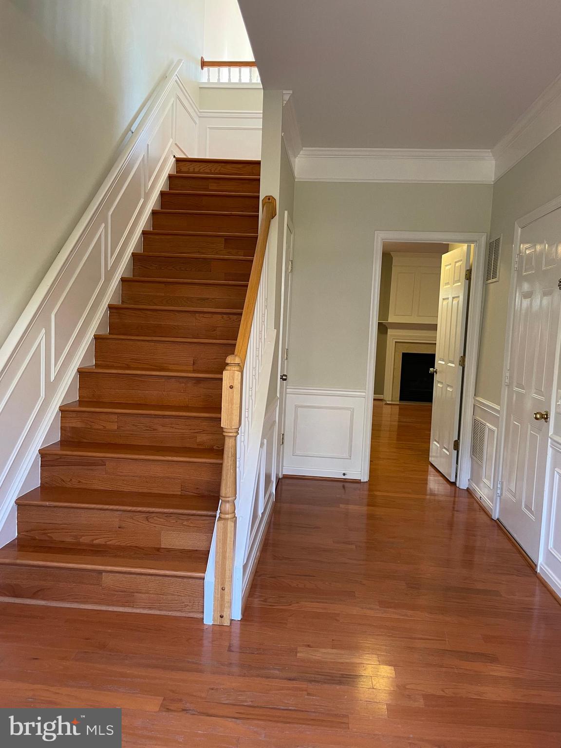 LOWES ISLAND/CASCADES - Residential