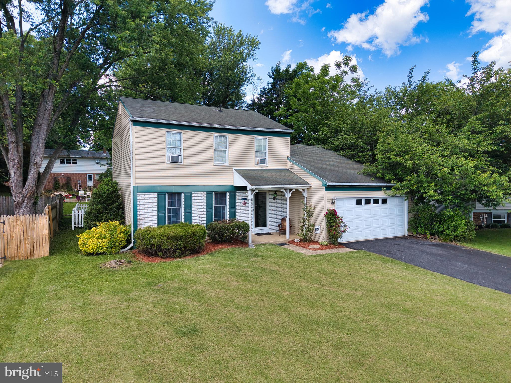 100 NESTSIDE COURT