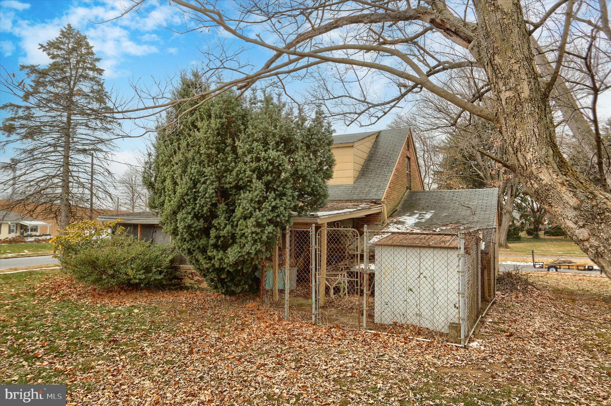 COLLEGE PARK - Residential