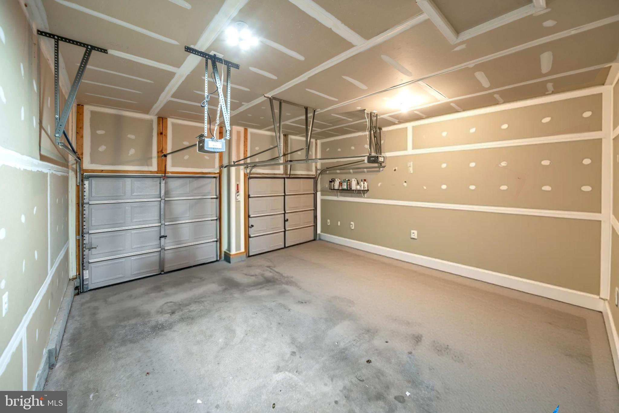 CLOVER HILL - Residential