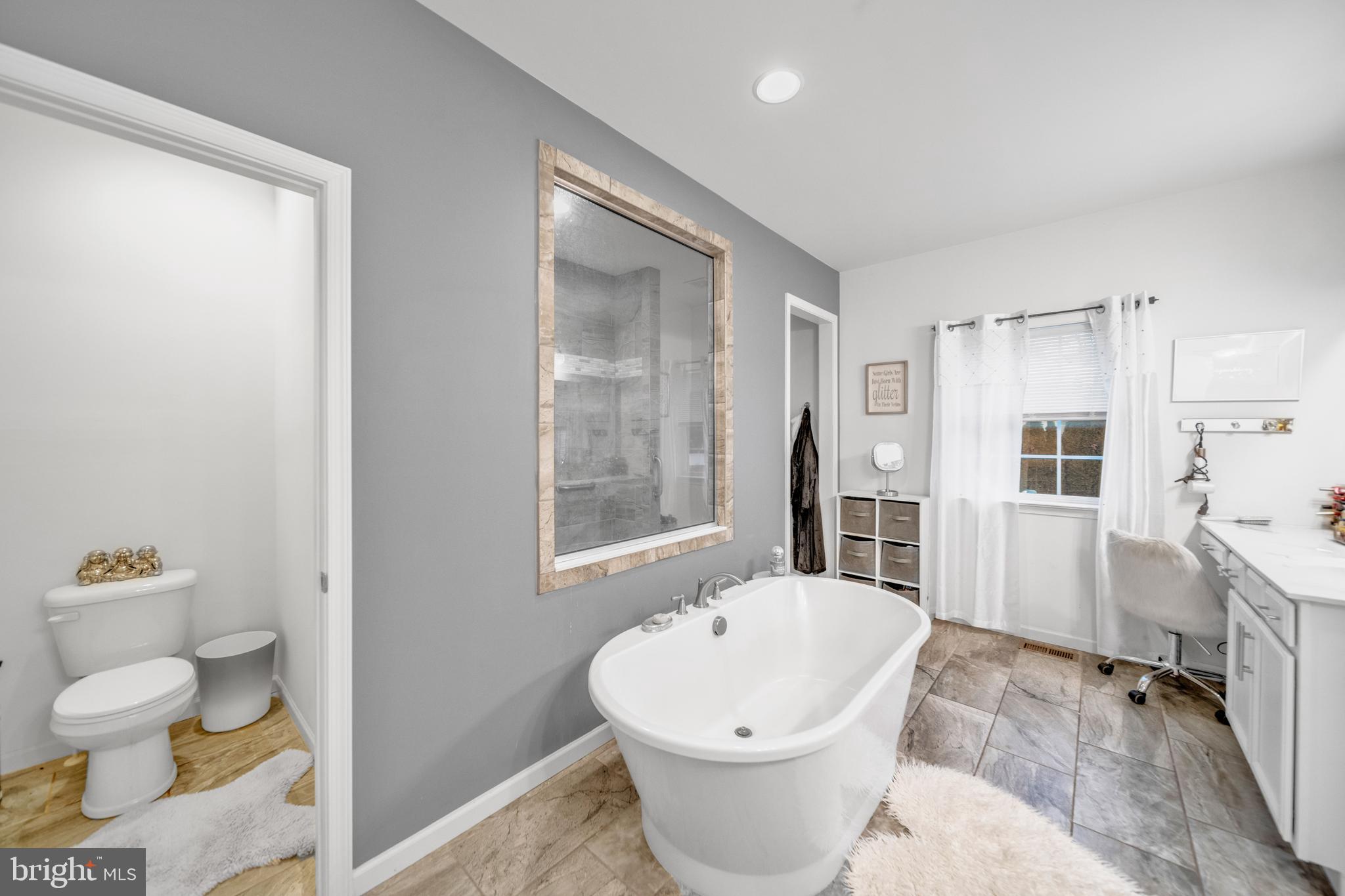 CLOVER HILL - Residential