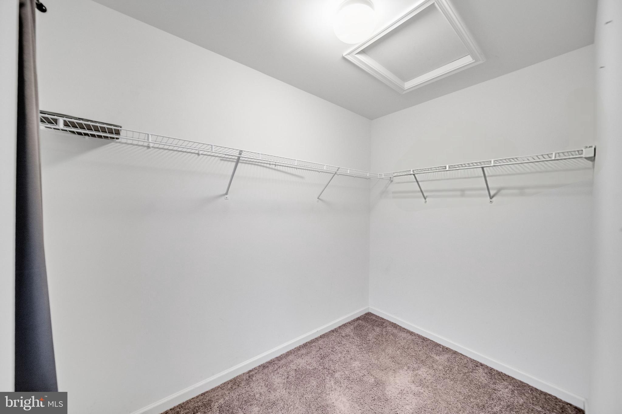 CLOVER HILL - Residential