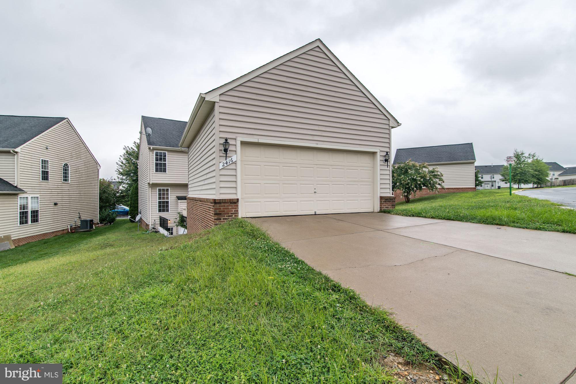 PORT POTOMAC - Residential