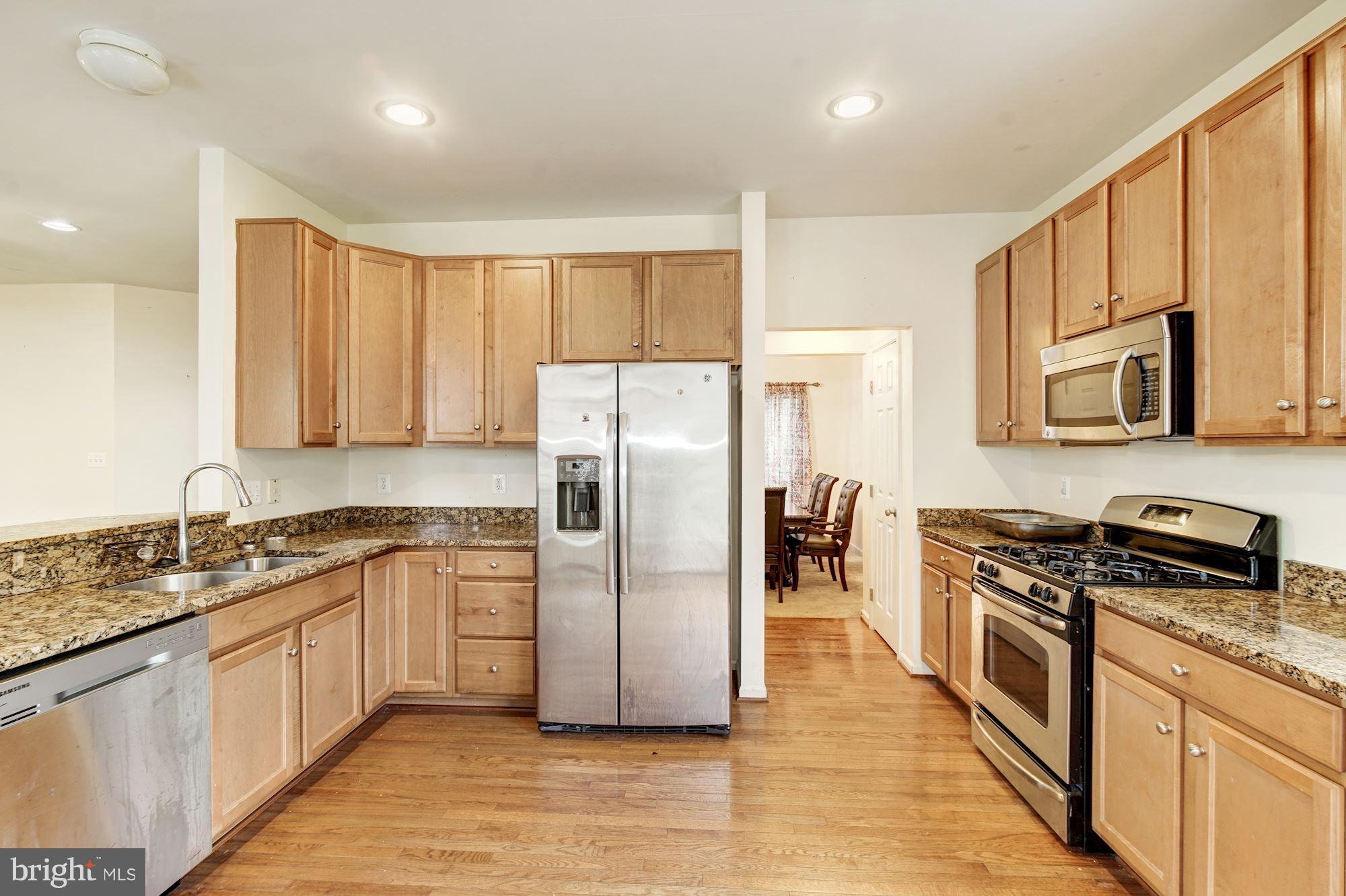 PORT POTOMAC - Residential