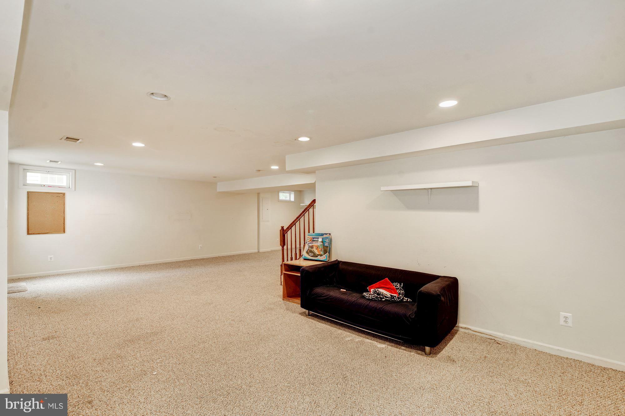 PORT POTOMAC - Residential