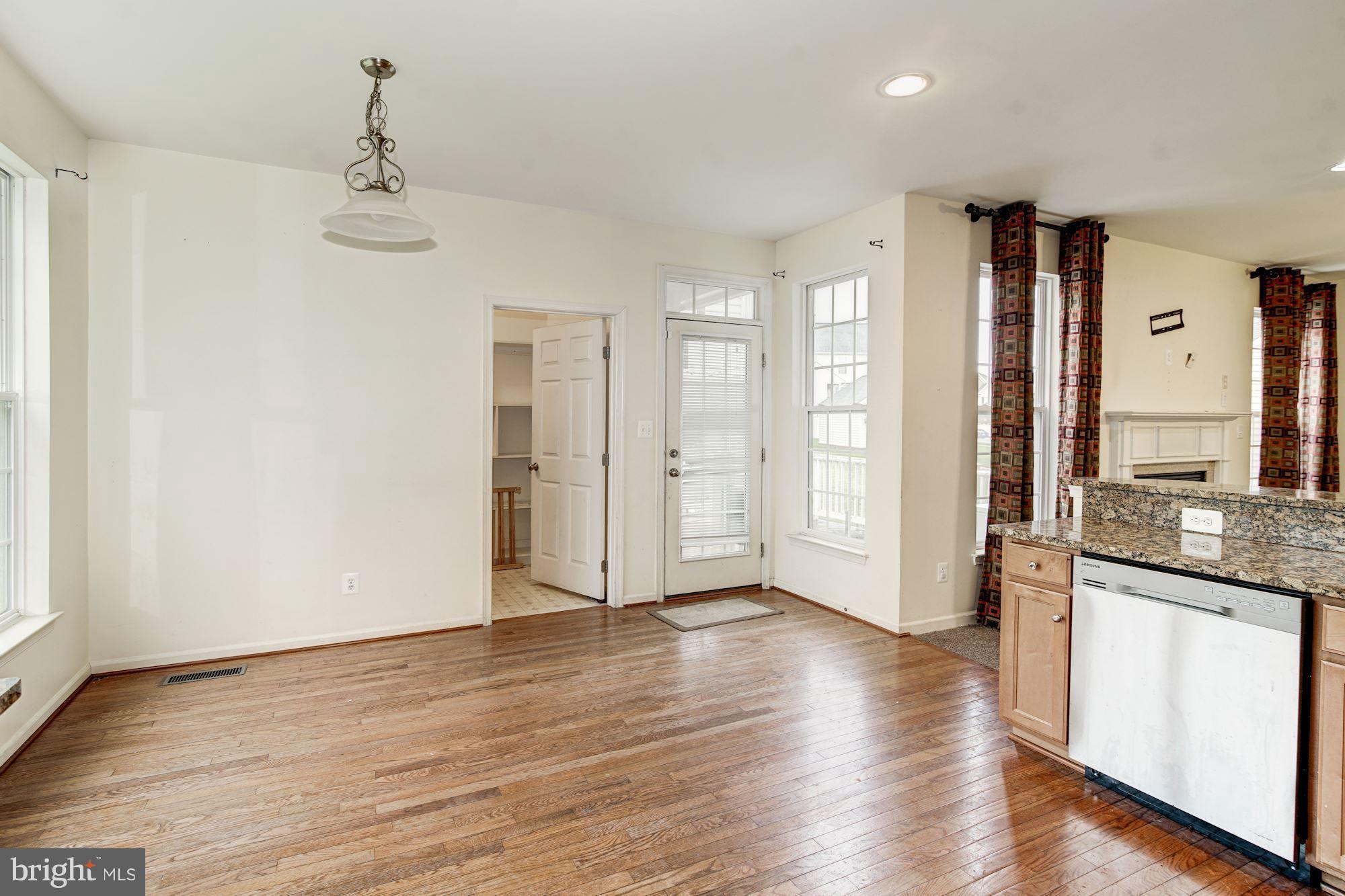 PORT POTOMAC - Residential