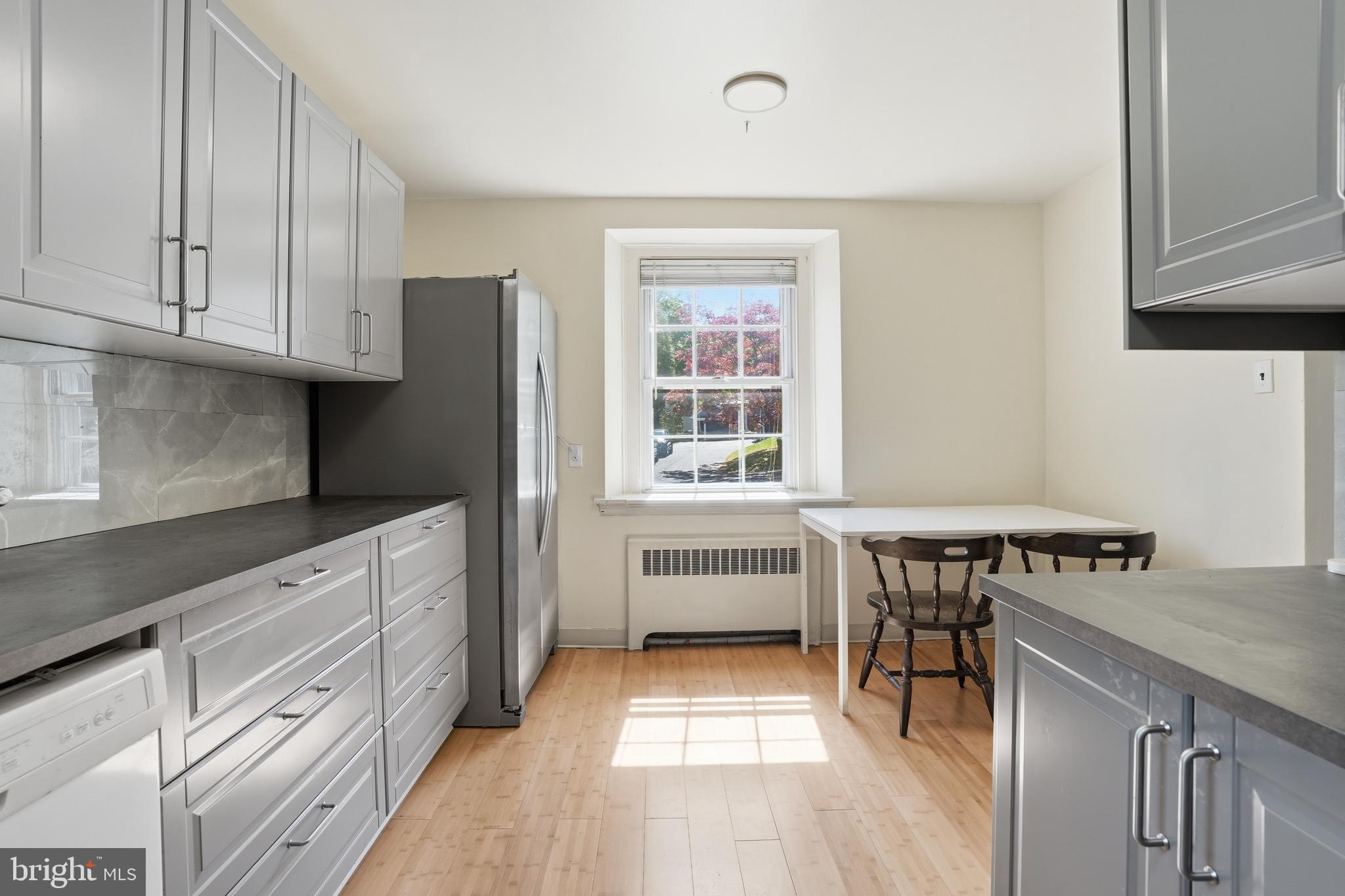 HUNTINGDON VALLEY - Residential
